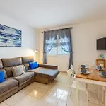 Ruby Harbour House Апартаменты