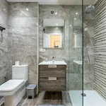 Ruby Harbour House Коральео